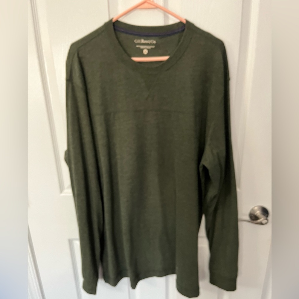 G.H. Bass size XL green long sleeve shirt